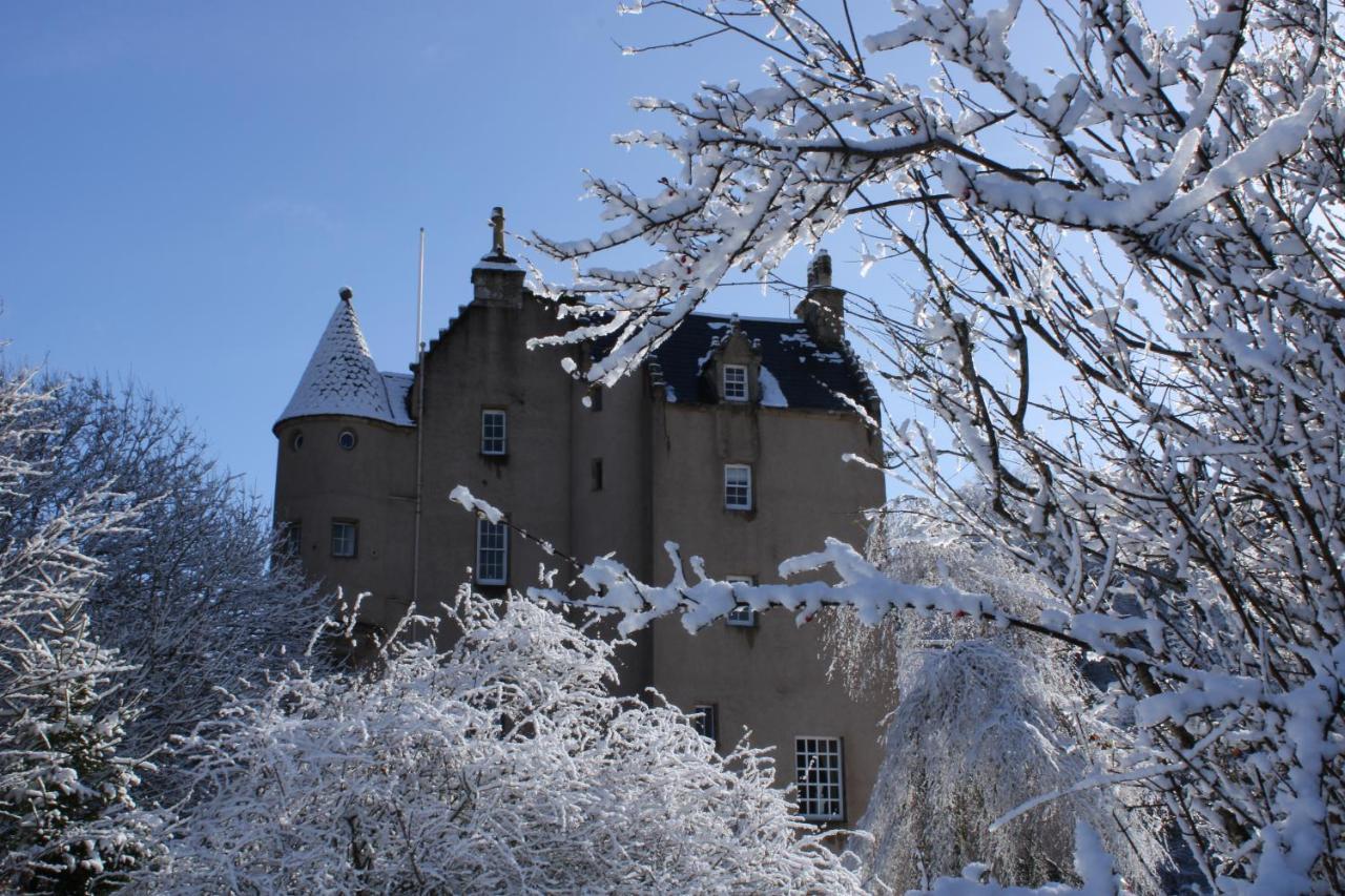 East Wing Lickleyhead Castle Vila Auchleven Exterior foto
